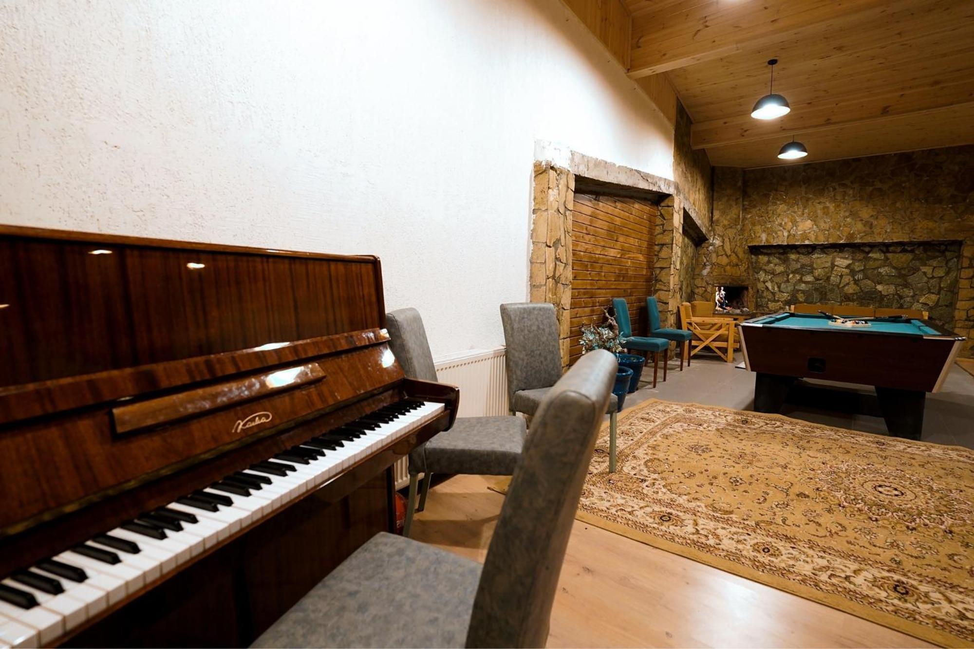 Loft Hotel バクリアニ エクステリア 写真