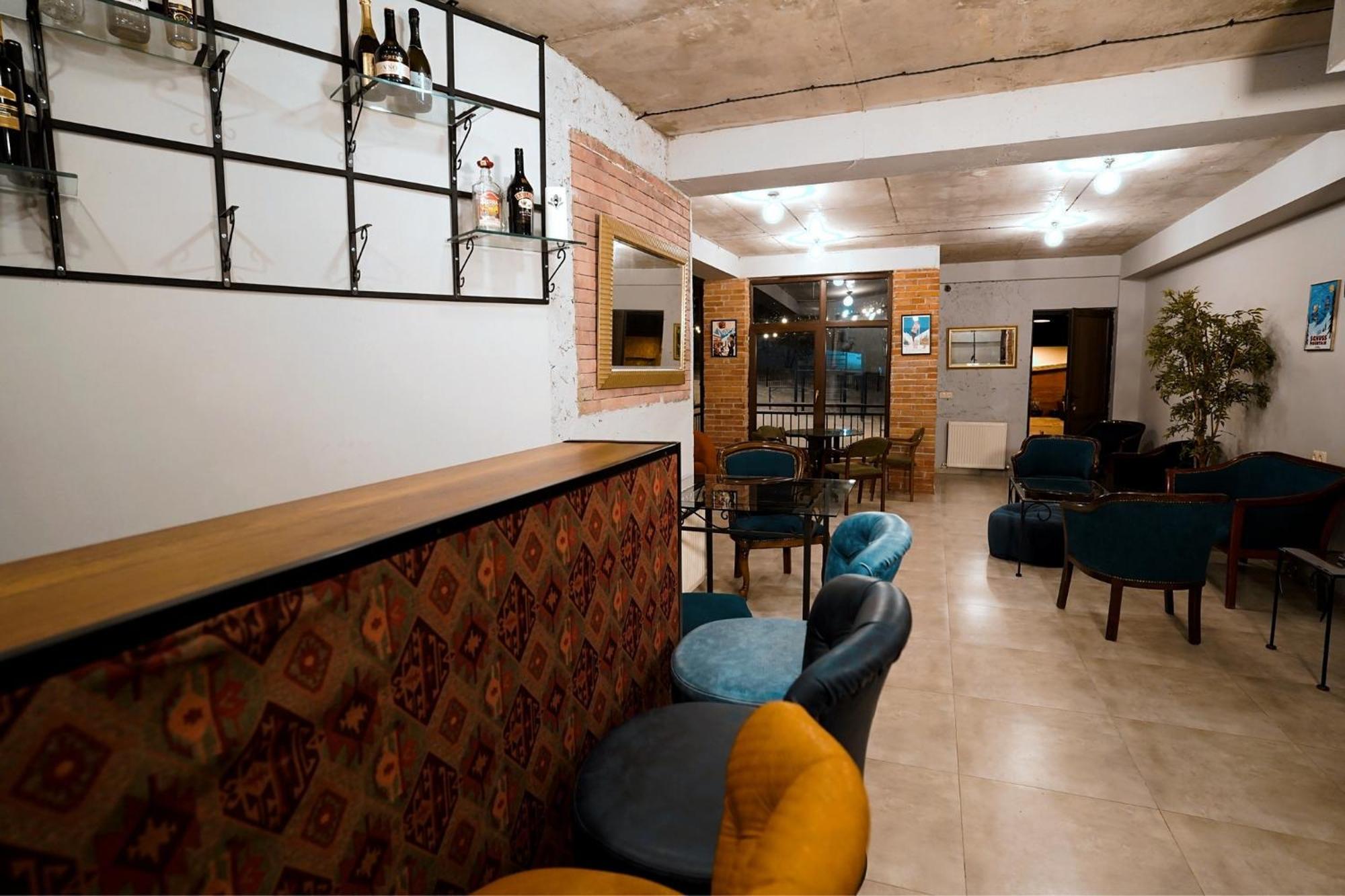 Loft Hotel バクリアニ エクステリア 写真