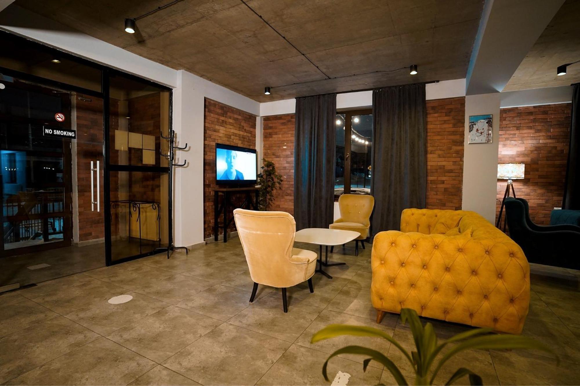 Loft Hotel バクリアニ エクステリア 写真