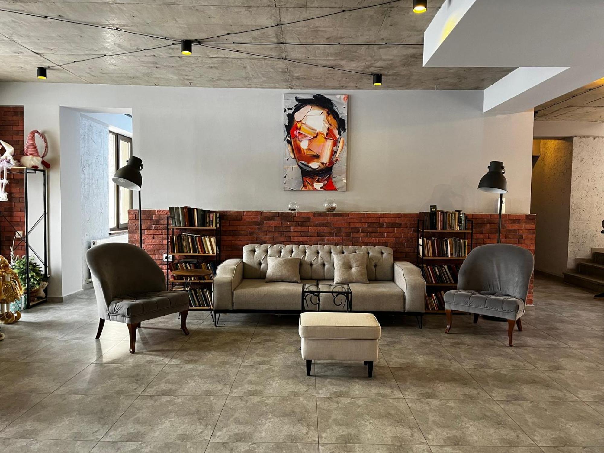 Loft Hotel バクリアニ エクステリア 写真
