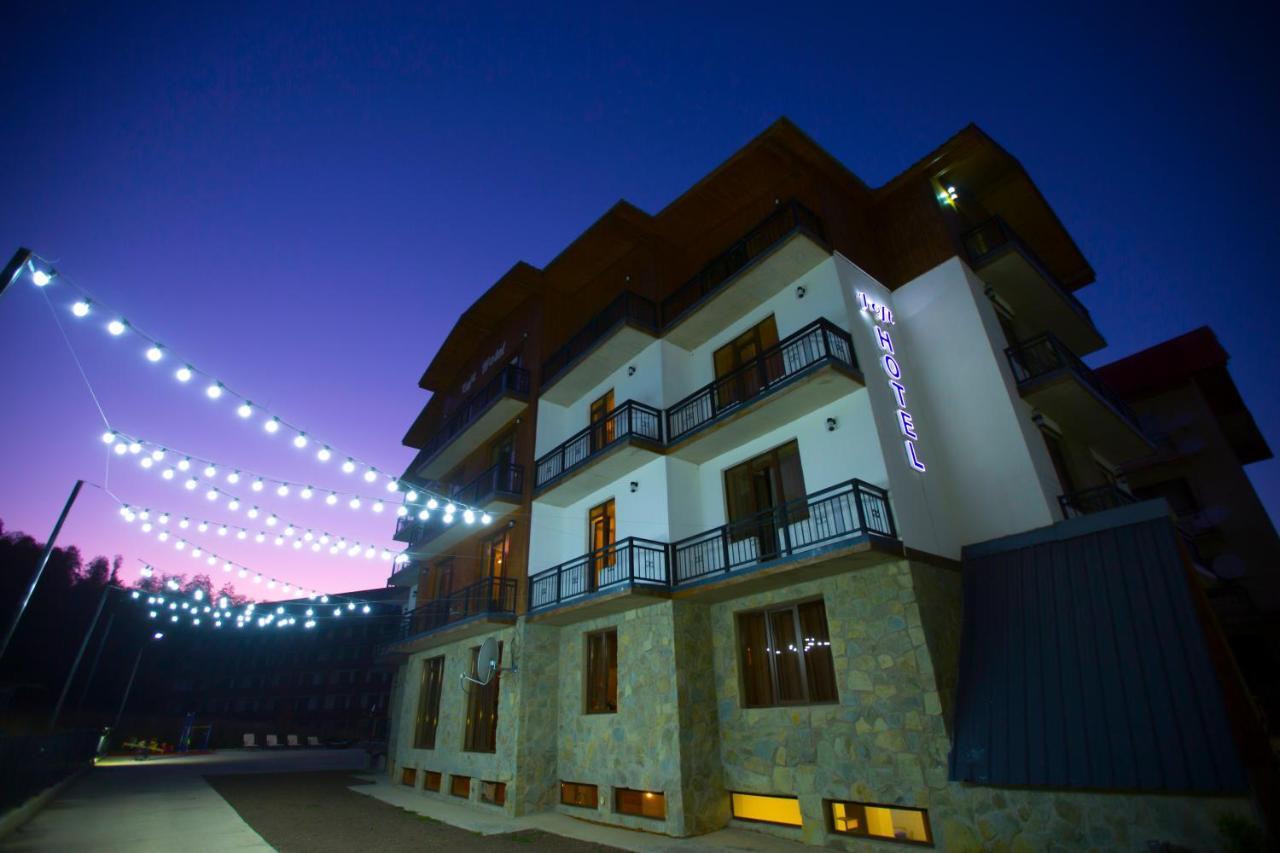 Loft Hotel バクリアニ エクステリア 写真